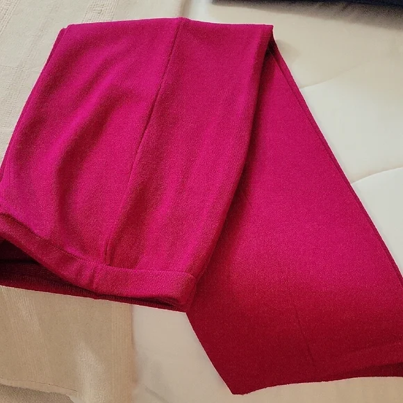 St. John Vibrant Pink Blazer & Matching Pants Suit - Picture 7 of 9